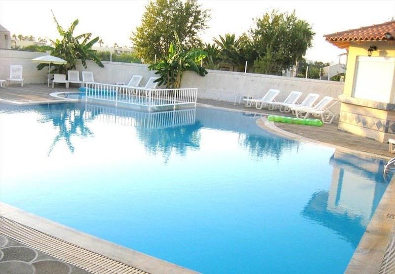 Frosini Hotel Lambi  Екстериор снимка