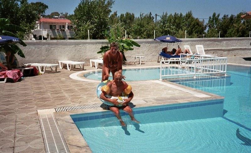 Frosini Hotel Lambi  Екстериор снимка