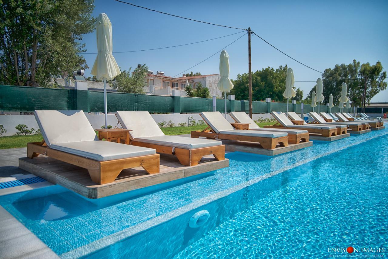 Frosini Hotel Lambi  Екстериор снимка