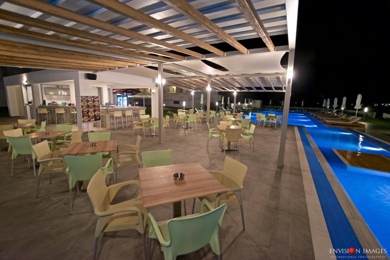 Frosini Hotel Lambi  Екстериор снимка