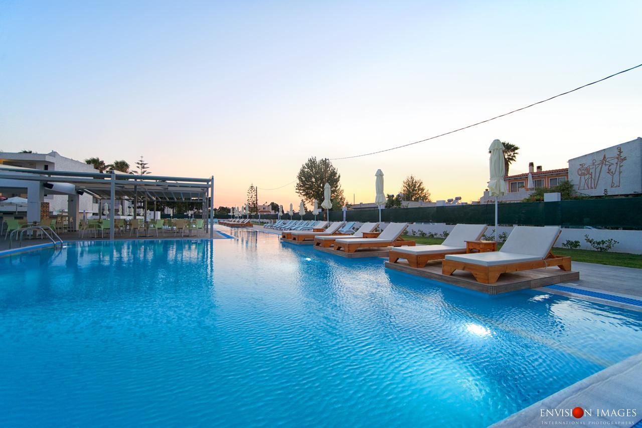 Frosini Hotel Lambi  Екстериор снимка